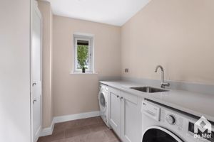 Photo 18- click for photo gallery